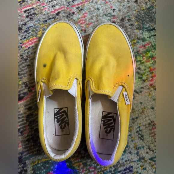Yellow Vans - Picture 1 of 8